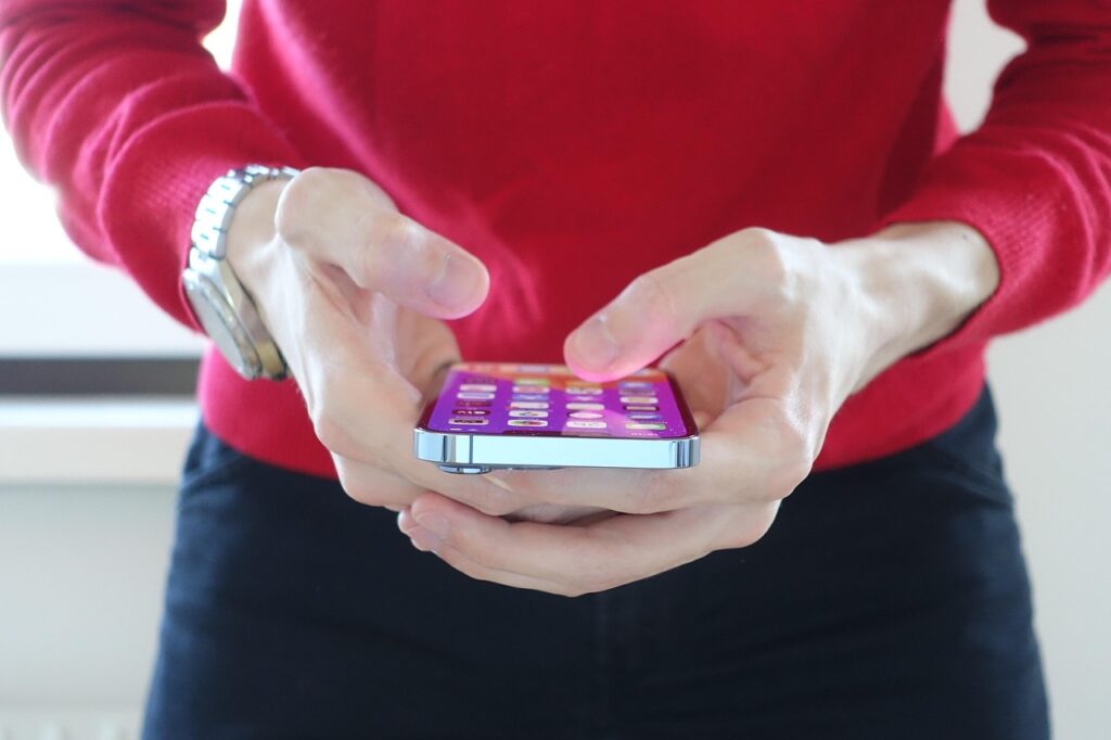 iphone 13, iphone 13 pro, iphone, smartphone, mobile phone, iphone 13, iphone 13, iphone 13, iphone 13, iphone 13